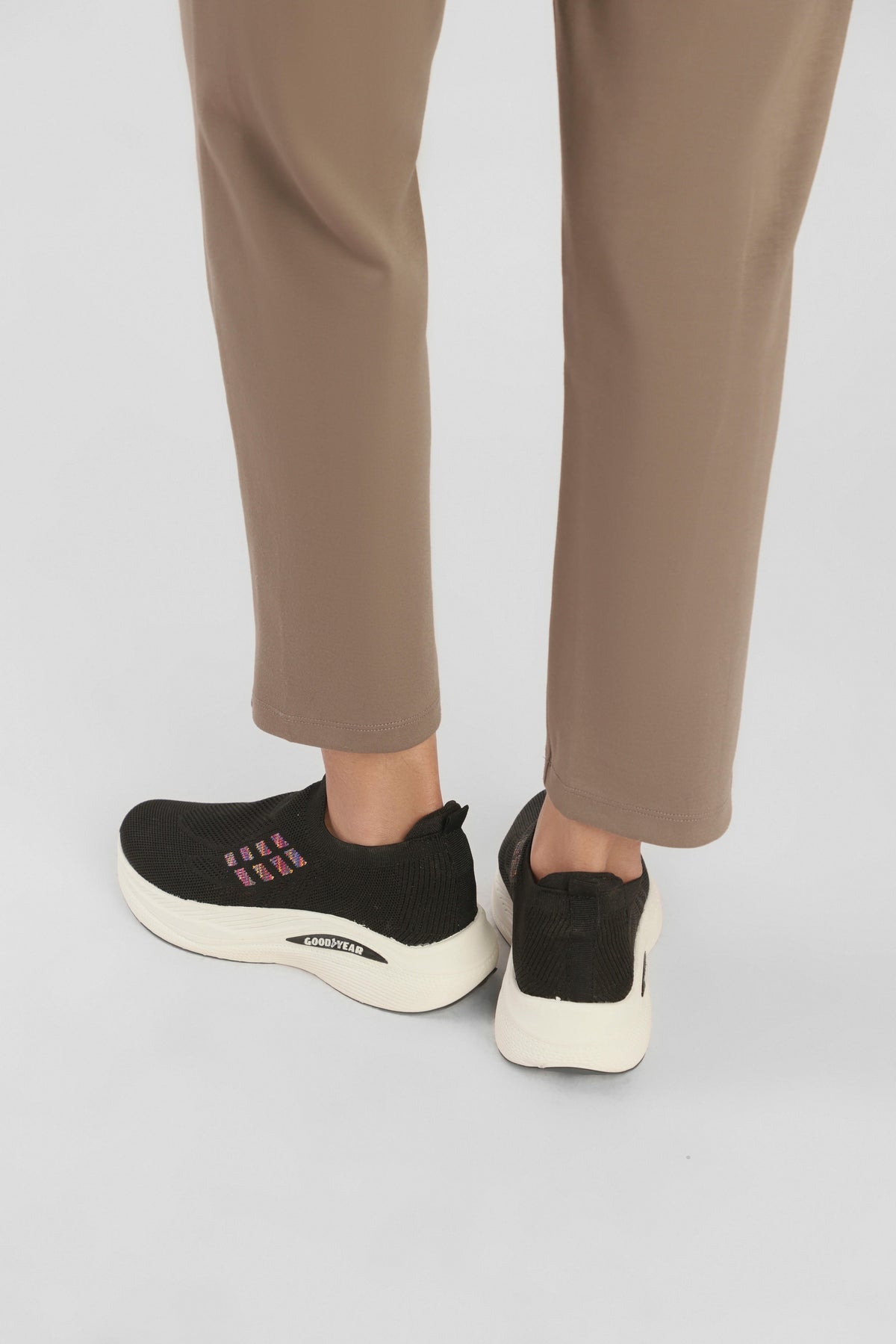 Slip-On Sneaker