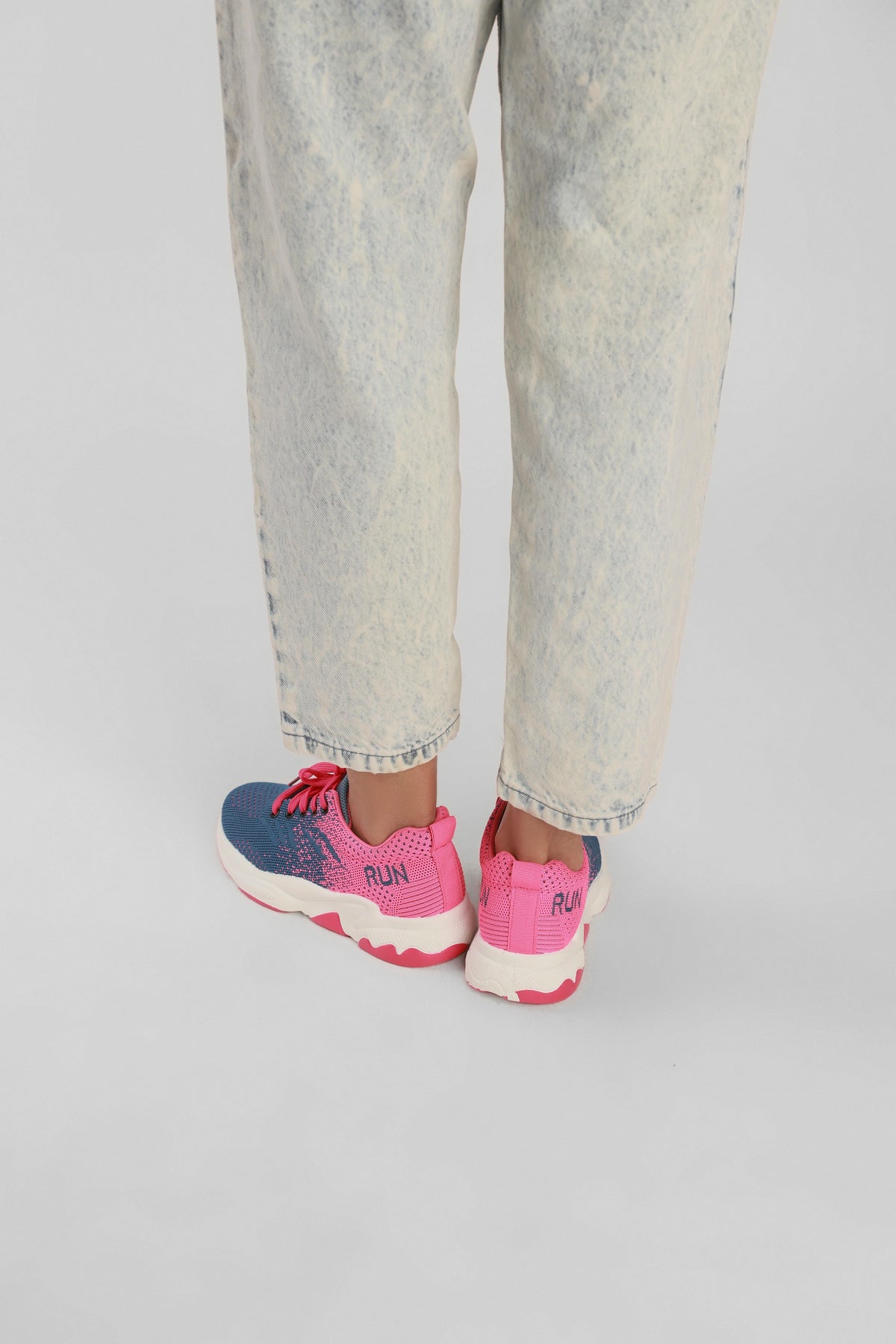 Sprint Active Sneakers