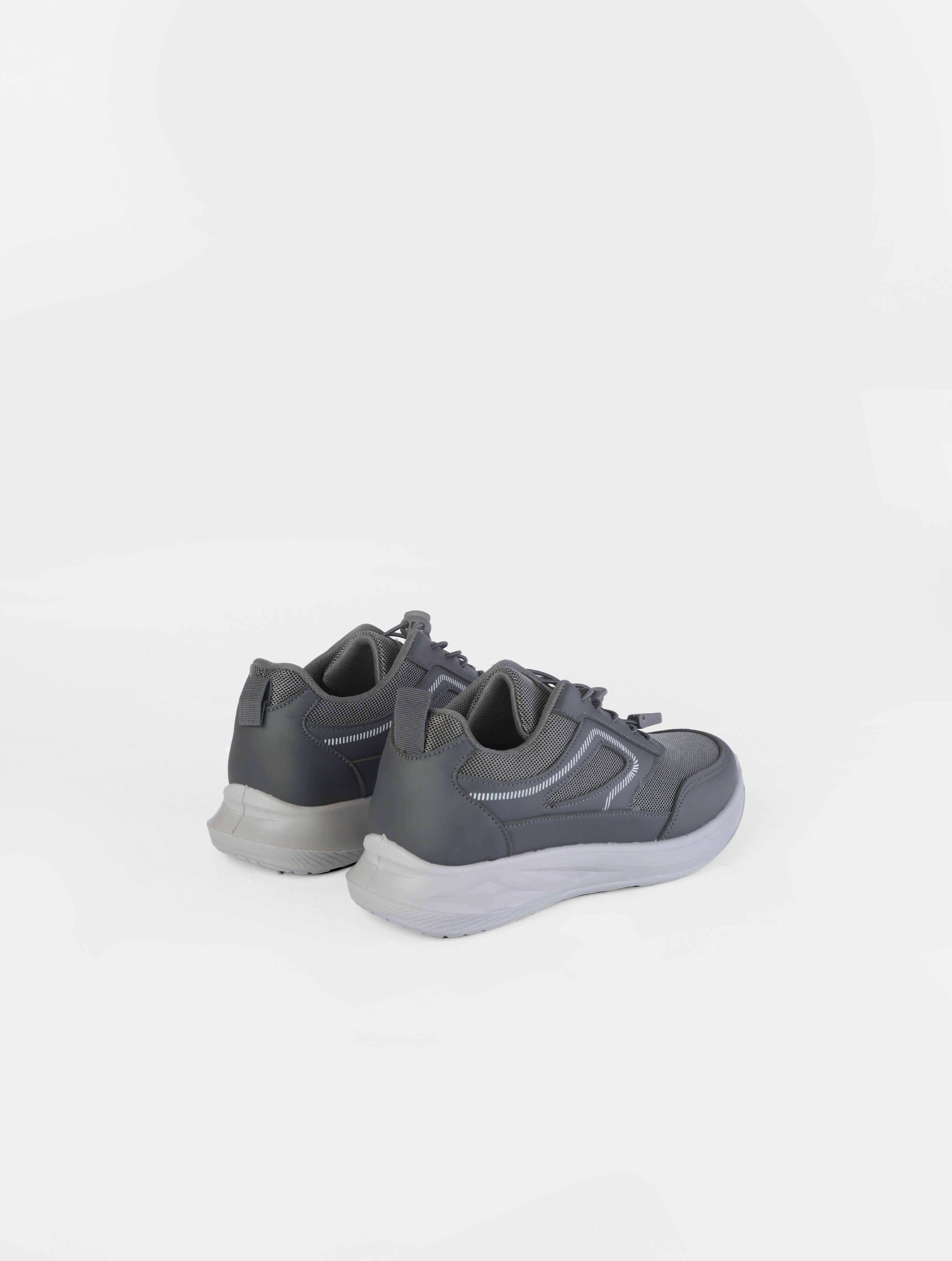 Urban Pace Sneakers