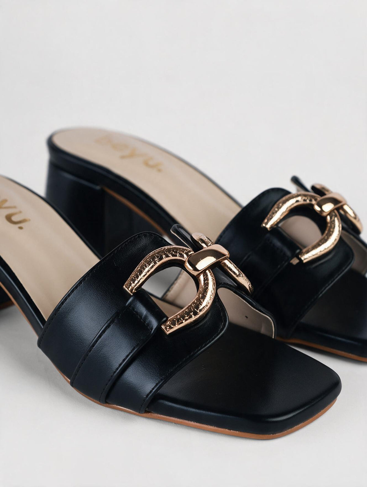 Statement Chain Heels