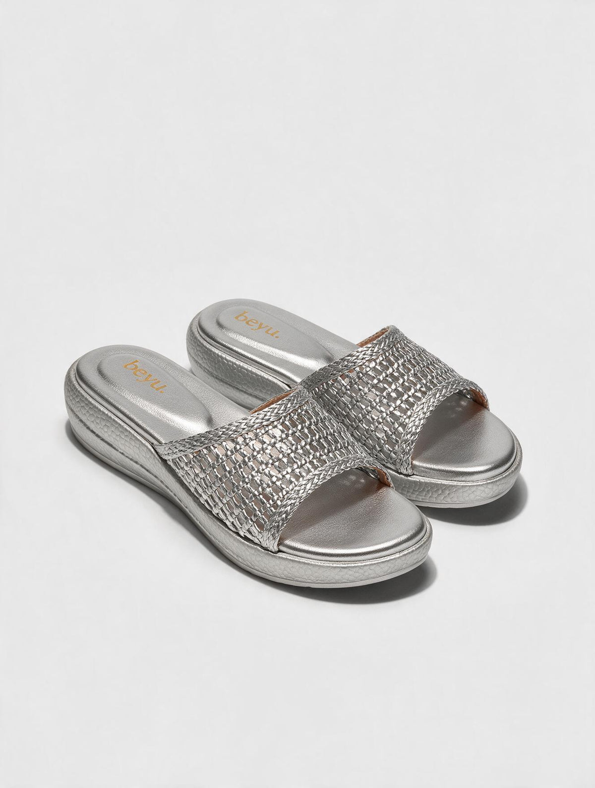 Interlaced Platform Slides