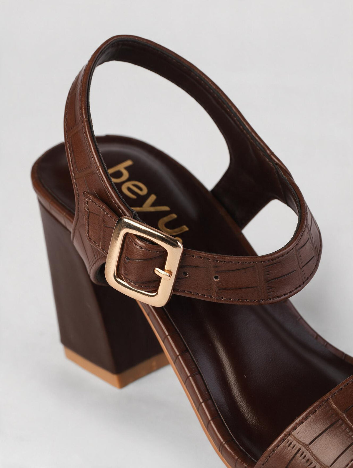 Eye Catcher
