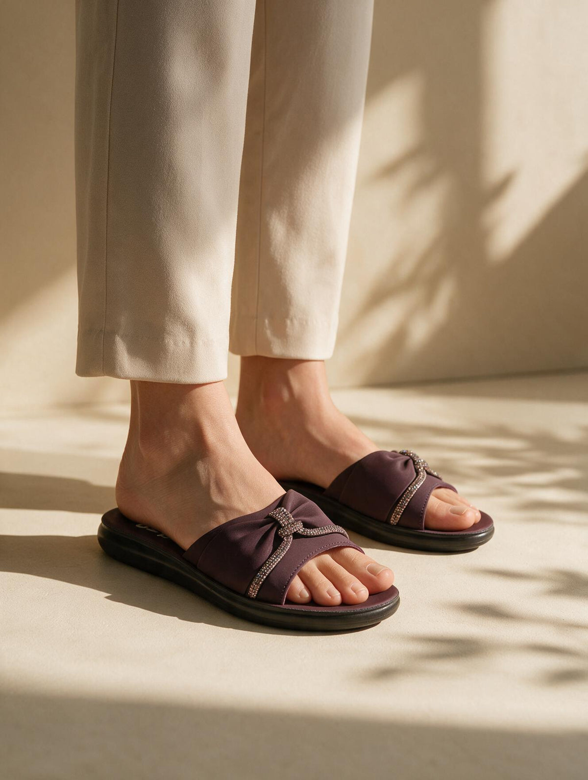 Crystal Knot Slides