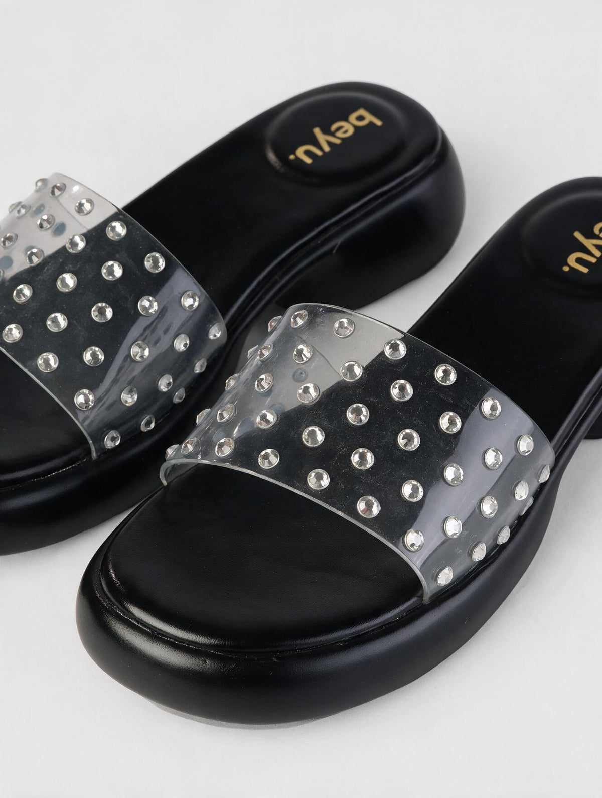Studded Slides