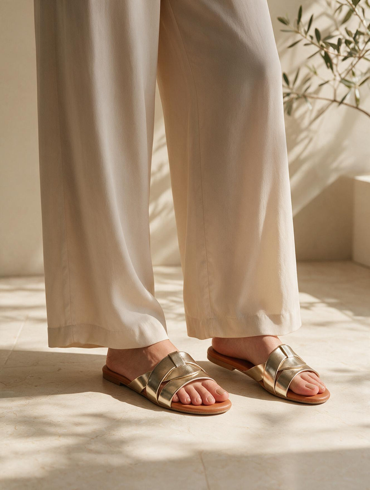 Criss Cross Slides - Golden