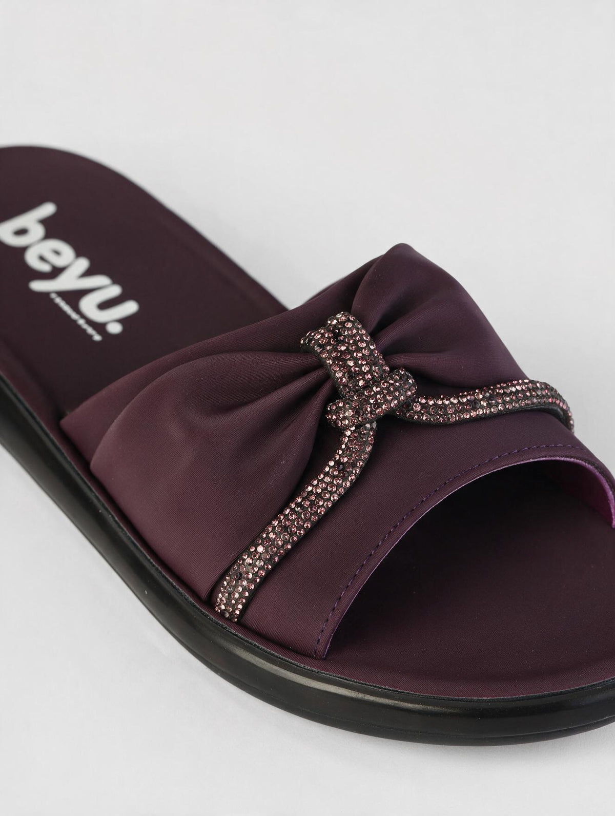 Crystal Knot Slides