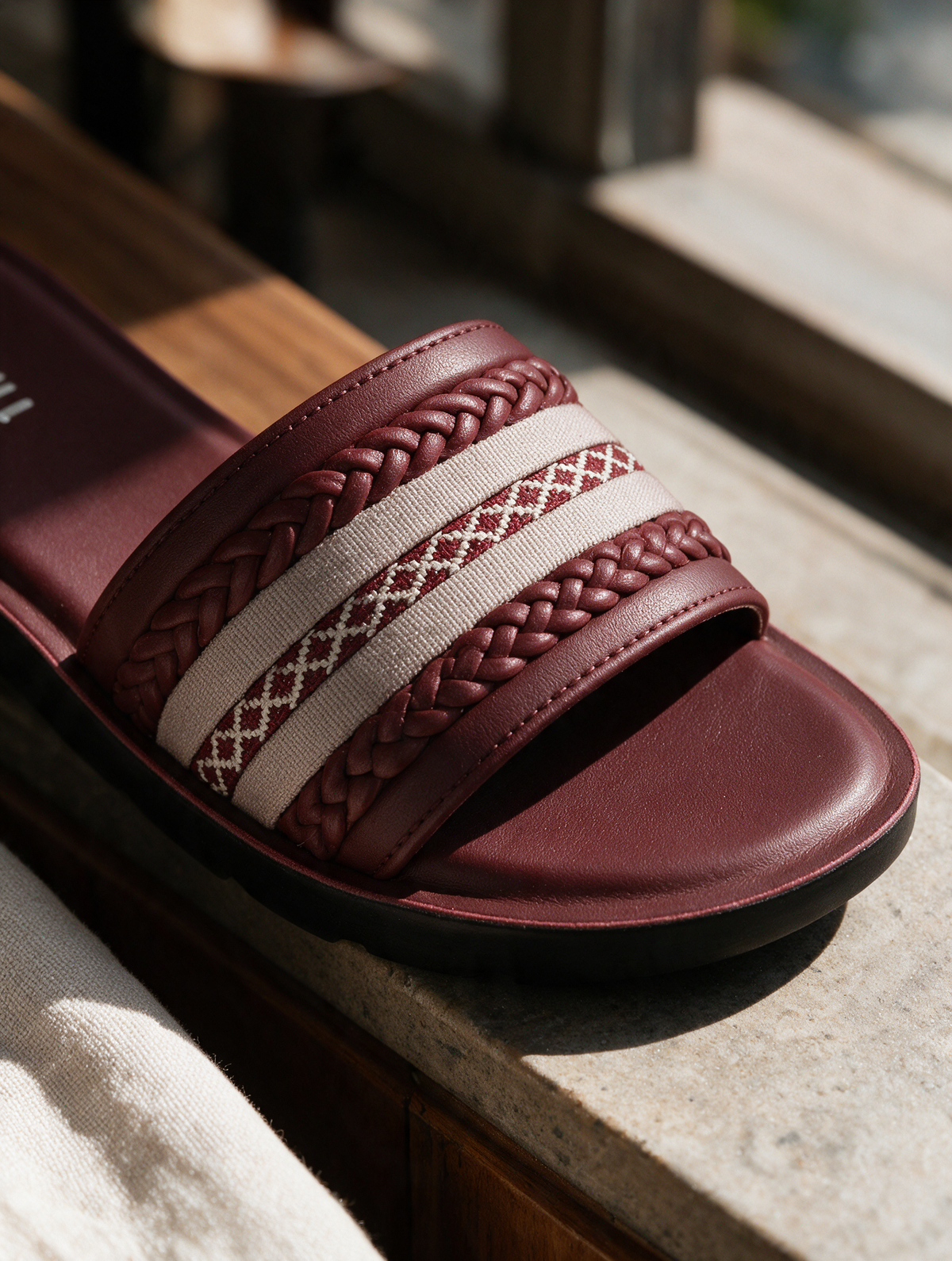 Statement Strap Slides - Maroon