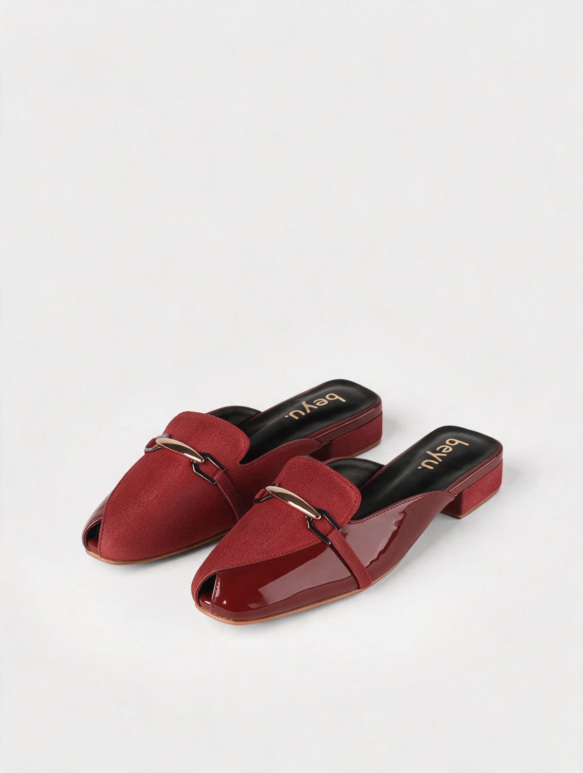 Signature Bar Mules